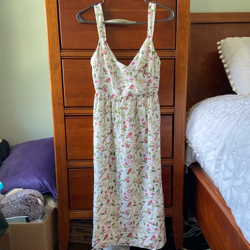 White and Floral Club Monaco Midi Dress.